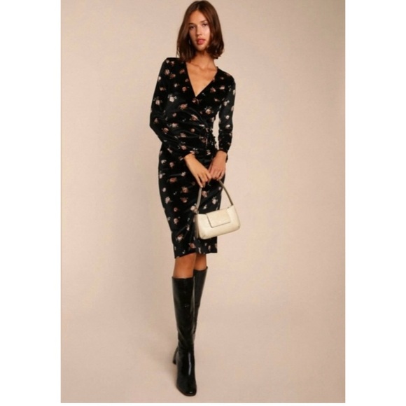 Rouje Paris Kelly Black Velvet Floral Wrap Dress Size Large Gently Used - Picture 3 of 9